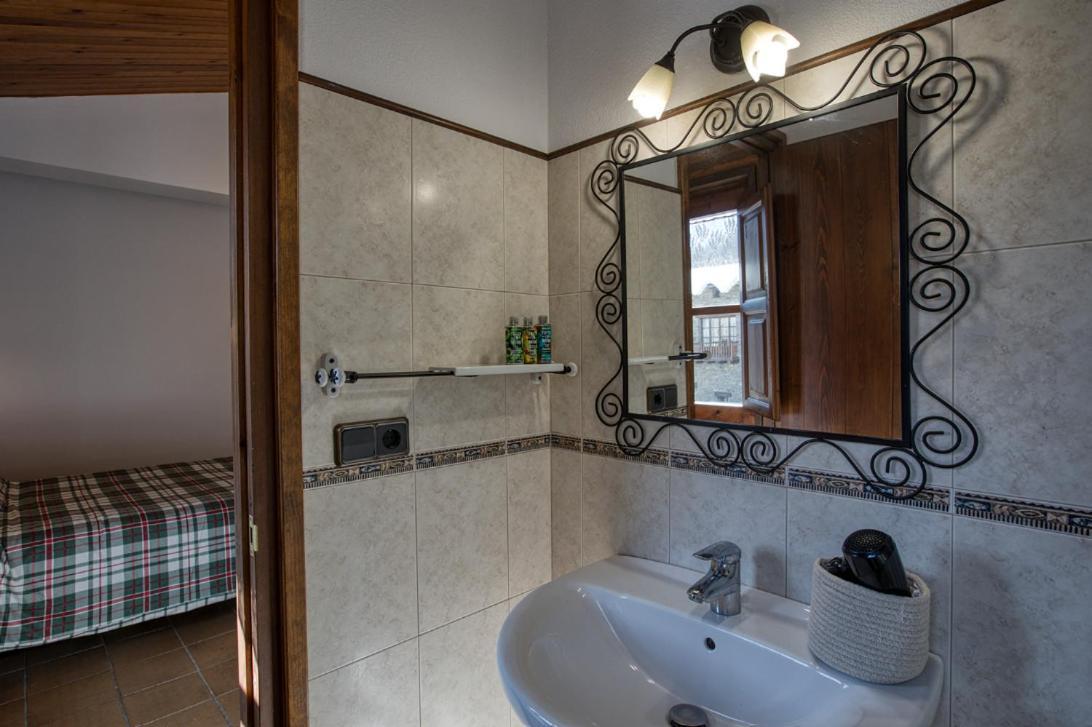 Nastura Casa Rural L'Art Guest House Rupit Exterior photo