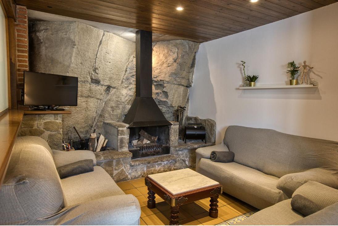 Nastura Casa Rural L'Art Guest House Rupit Exterior photo